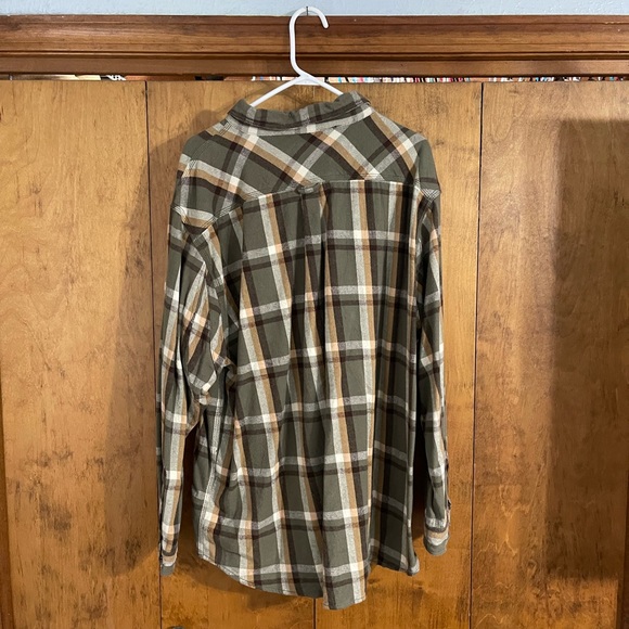 Lincoln Button Up - Picture 2 of 3